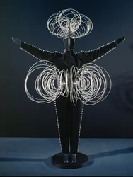 Estatueta para Das Triadische Ballett - o Ballet Triádico