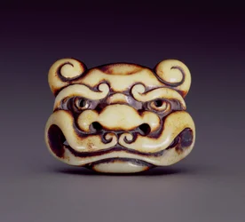 Netsuke representando o rosto de um demônio oni, c.1870 (chifre-de-veado)