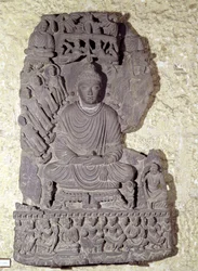 Buda sentado em meditação, 1º a 4º século