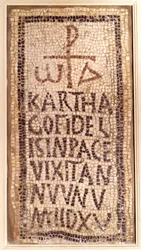 Antiquite paleocreta: mosaico funerário de Karthago, vem das ruínas do antigo Furnos Menos, na Tunísia. Termina o século V a partir do início do século IV depois de JC. Paris, Museu do Louvre