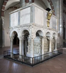 O sarcófago de Stilicho (mármore)