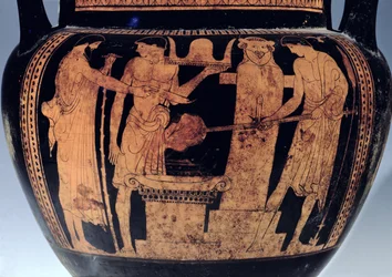 Krater ático-figura-vermelha, detalhe, decorado com uma cena de forja vulcana, século 5 aC (cerâmica)