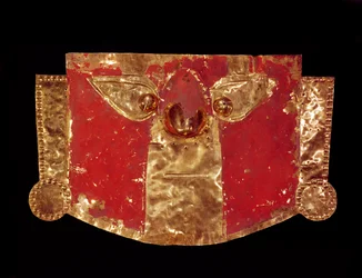 Máscara Inca (ouro com tinta vermelha)