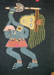 Dançarino de lã tecida com bastão, tribo de Paracas (têxtil) (veja também 231826)