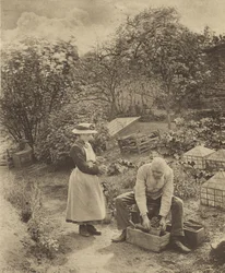 Uma extremidade de jardim. [Suffolk.]
