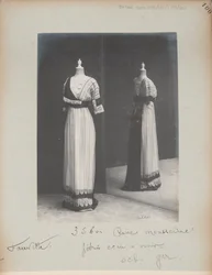 Página de Álbum: House of Worth, Vestido