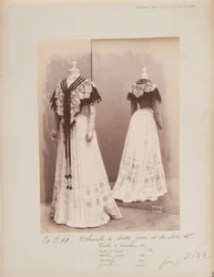 Página de Álbum: House of Worth, Shoulder Cape