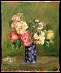 Rosas em um vaso azul