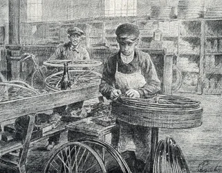 Trabalhadores que fixam os raios às jantes de uma bicicleta durante o seu fabrico (fabrico de bicicletas) Gravação de Pierre Calmette Private Collection