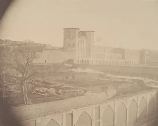[Vista de Kermanshah, Capital do Curdistão], 1840-60s.