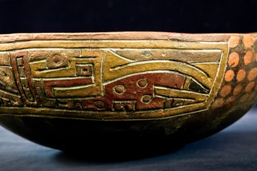Cup / Paracas culture (terracotta)