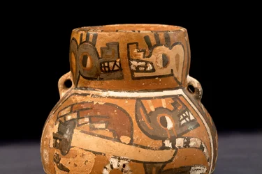 Vaso / Cultura Huari ou Wari (terracota)