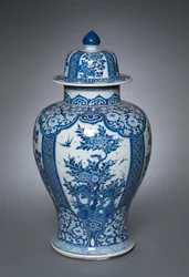 Vaso com tampa, 1662-1722
