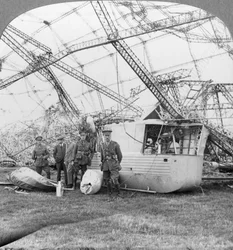 A gôndola do Zeppelin abateu a costa de Essex, Primeira Guerra Mundial, 1916