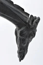 Grande girafa com cabeça abaixada, modelado em 1909-10, fundido antes de 1913 (bronze) (ver também 3084917-43)