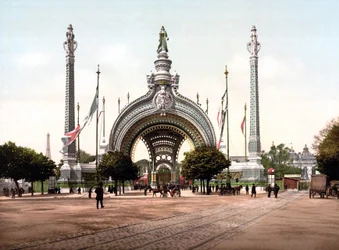 Grande Entrada da Exposição Universal de 1900 em Paris por René Binet.