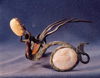 Joalharia: Diademe realizado por René Lalique (1860-1945)