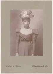 Retrato de uma mulher,c. 1910 (foto)
