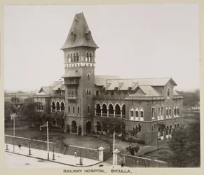 Hospitais Hospital Byculla Railway, Índia, c 1930