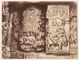 Escultura do Templo Hoysaleswara, Halebid, 1856-1857.