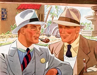Dois Homens de Fato e Chapéu Muito Moda