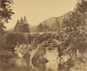 Poça abaixo de Pont y Pari, Bettws-y-Coed, País de Gales.