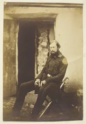 Príncipe Eduardo de Saxe-Weimar, fotografado no campo, Crimeia