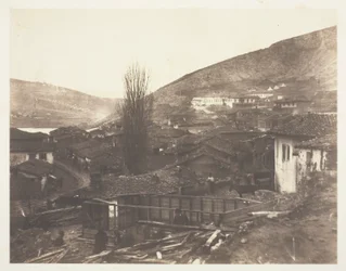 A rua dos caminhos-de-ferro em Balaklava