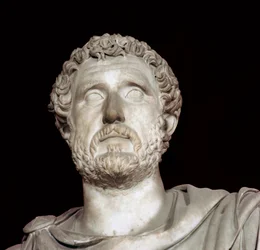 Busto do Imperador Antoninus Pius (86-181). Da sua villa em Lanuvio. Roma, musei capitolini