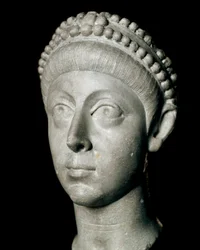 Busto do Imperador Romano Oriental Flavius Arcadius (377-408) Istambul, Museu Arqueológico