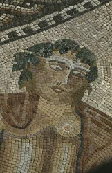 Dionísio descobre Ariane dormindo, detalhe, cabeça de Baco, Casa do &39;Cavaleiro&39; (mosaico)