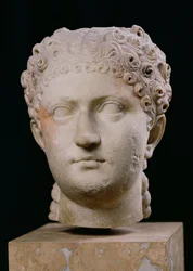 Chefe de Agripina, o Jovem (c.16-59) (mármore)