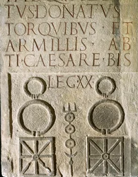 Insígnia da Legião Vitoriosa Valeriana, legião romana criada no século I d.C.