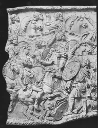Lúsio Quieto no comando da cavalaria moura, molde obtido da Coluna de Trajano, 110-113 d.C.