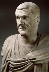 Estátua em mármore do Imperador Maximinus Thrax (173-238) - Roma, Musei Capitolini - Busto do Imperador Maximinus Thrax - Escultura em mármore - Roma, Musei Capitolini