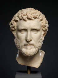 Retrato em mármore do imperador Antoninus Pius, c.138-161 d.C. (mármore)