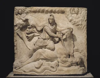 Mithras Sacrificando o Touro, do 2º ao 3º século (mármore) (veja também 226092)
