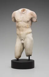 Torso masculino nu (mármore)