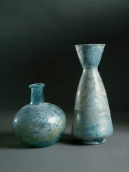 Arte romana: vasos de vidro de Ampúrias