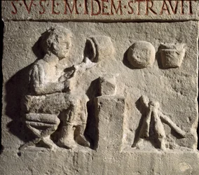 Arte romana: baixo relevo representando a paragem de um oleiro. Século I d.C. Roma Museo della Civilta Romana