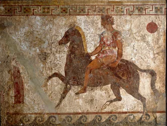Cavaleiro samnita. Pintura tumular do século IV a.C., proveniente do sítio de Paestum, Itália. Fresco. Museo nazionale archeologico, Nápoles (Museu Arqueológico Nacional de Nápoles).