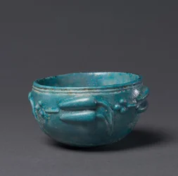 Tigela com Decoração Lotus Bud, Egito, 1-200