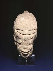 Cabeça Helmeted, de Aniba, Núbia (grés)