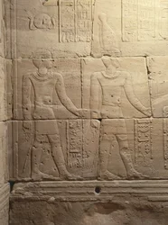 O Templo de Dendur, c.10 AC (arenito eólico)
