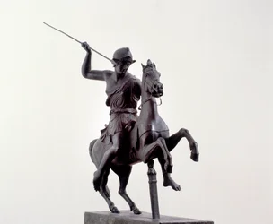 Amazônia a cavalo (escultura em bronze depois de um original grego do século III a.C.)