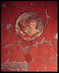 Baco com um sátiro. Mosaico de parede da Casa del Bicentenario, século V a.C.-1 d.C.