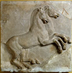 Bige (tanque romano de duas rodas puxado por dois cavalos) (relevo)