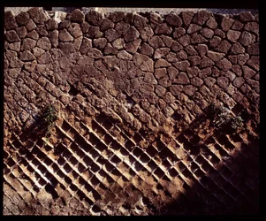 Detalhe das construções romanas (opus mixtum ou Opus vagecum e Opus compositum) Século V a.C.-1 d.C.