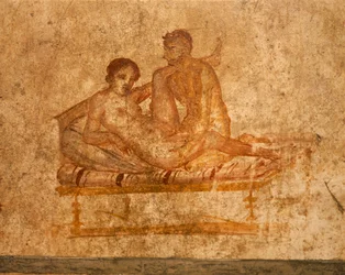 Itália, região da Campânia, província de Nápoles, Pompeia, Casa dos Vettii, fresco erótico