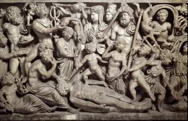 Prometeo criou o uomo: Promethee criando o primeiro homem. Sarcófago com representação do mito de Promethee. Com os personagens da mitologia grega e romana: Promethee, Psyche, pequenos amores, Hermes, deus psicopopata, Parques (Gabinetes), Poseidon,